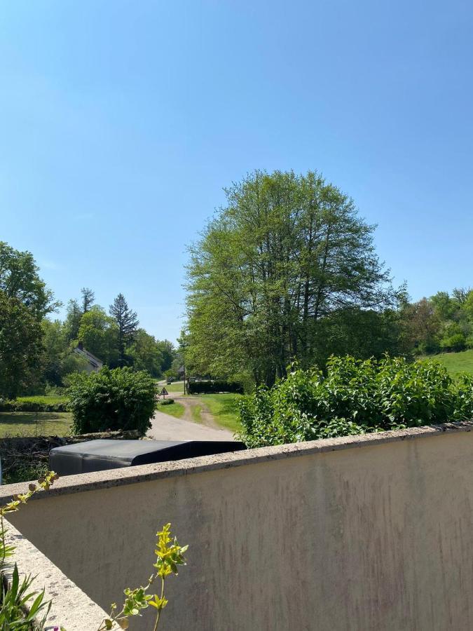 Petit Cocon Au Coeur Du Morvan Montreuillon المظهر الخارجي الصورة